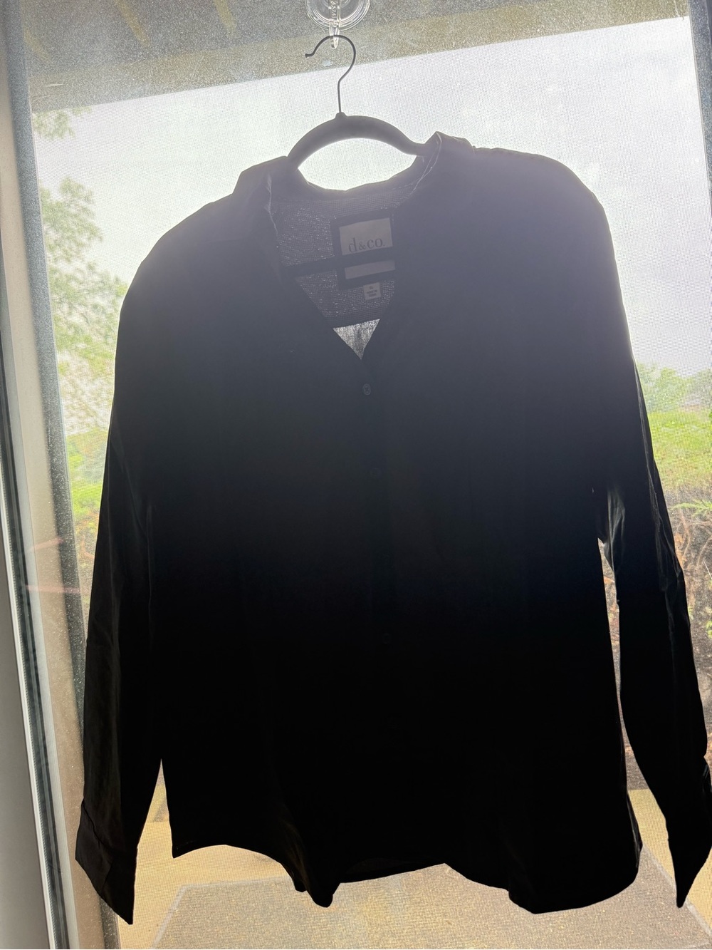 daco Black Button-Down Shirt - Classic Women's Long Sleeve